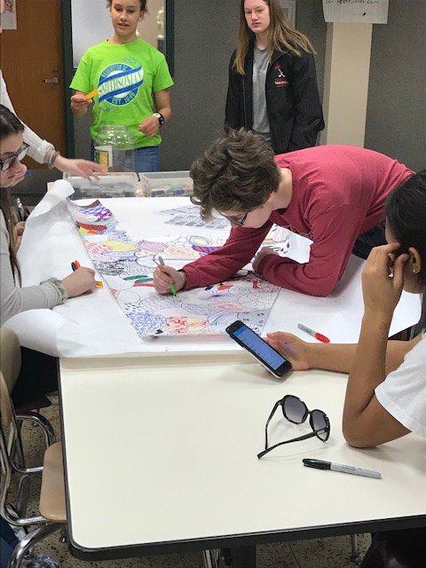 swhsmustangs's tweet image. Students at South Western HS celebrating Music in Our School Month and Youth Art Month. #SWexcellence #swhsmustangs