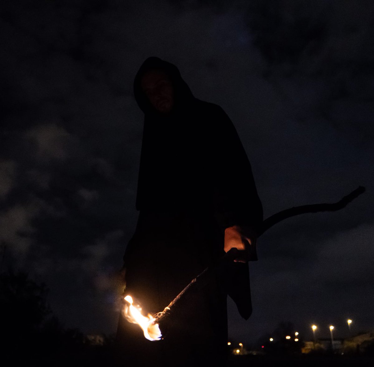 Jarocristo's tweet image. Este Domingo 31 de Marzo a las 15:00 nuevo videoclip en el canal de Youtube de @CutyJazz para su #nomadproject @FeellFeaR a la cámara.