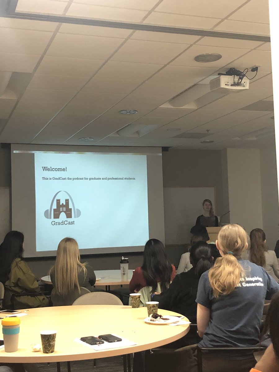 GradCastWUSTL's tweet photo. .@chromatinftw (Kitra) is at @WUSTLdbbs revisit weekend talking about GradCast! https://t.co/GqlSgdiZgn