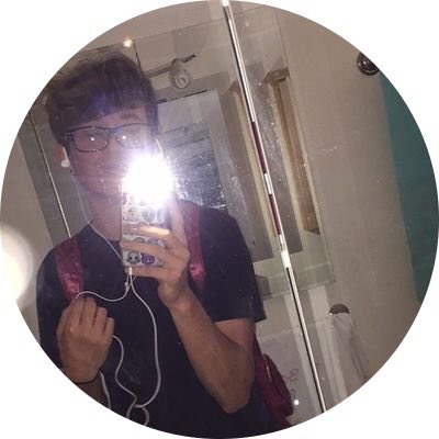 cuwper's tweet image. this little man called me immature. now if I’m not mistaken his gran cuts his hair and flex’s emoji stickers on his phone case.
