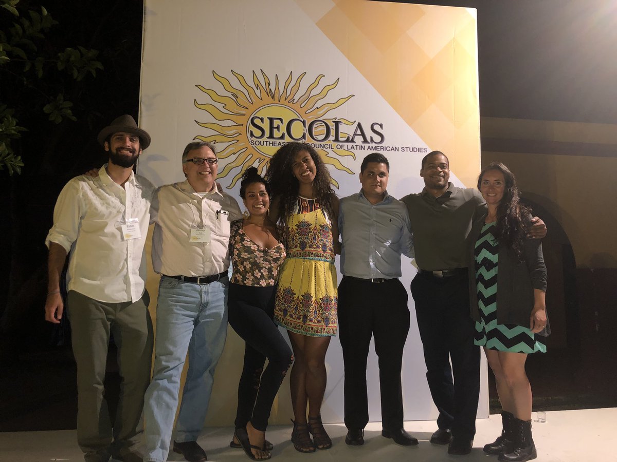 The Tulane crew representing at SECOLAS in Oaxaca. #Tulane #SECOLAS #latinamericanstudies #History #TU #Academics #gratitude #DrGaitors #appreciation @TulaneHistory  @TulaneSLA @SECOLAS_org @Tulane