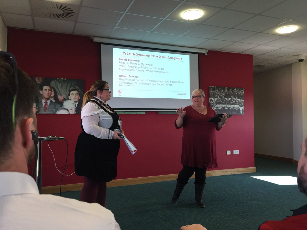 writemedia's tweet photo. Great day at @official_parc with the sun shining! Superb presentations on rugby participation formats, diversification &amp; welsh language at the core of the new WRU Primary Schools Education programme. Proud to demo the Matrix Software supporting it! 🏴󠁧󠁢󠁷󠁬󠁳󠁿 @WRU_Community #WRUCommunity https://t.co/wyBaevhsPr