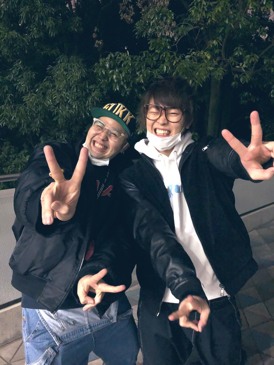 masakiti0704's tweet photo. モモちゃんのトークはこっちもボロ泣き😭
そして今日も推しはイヤリングぶっ飛ばしてました👂🍑笑笑
アンコール後、1人トコトコ探しに行って満足気に耳に付けながらみんなのとこ帰って来てて、相変わらず可愛い過ぎる推しでした😂💕
※写真は、あんだけ広いドームで奇跡的に席が目の前というじんたん✌️ https://t.co/riVHJIX4KS
