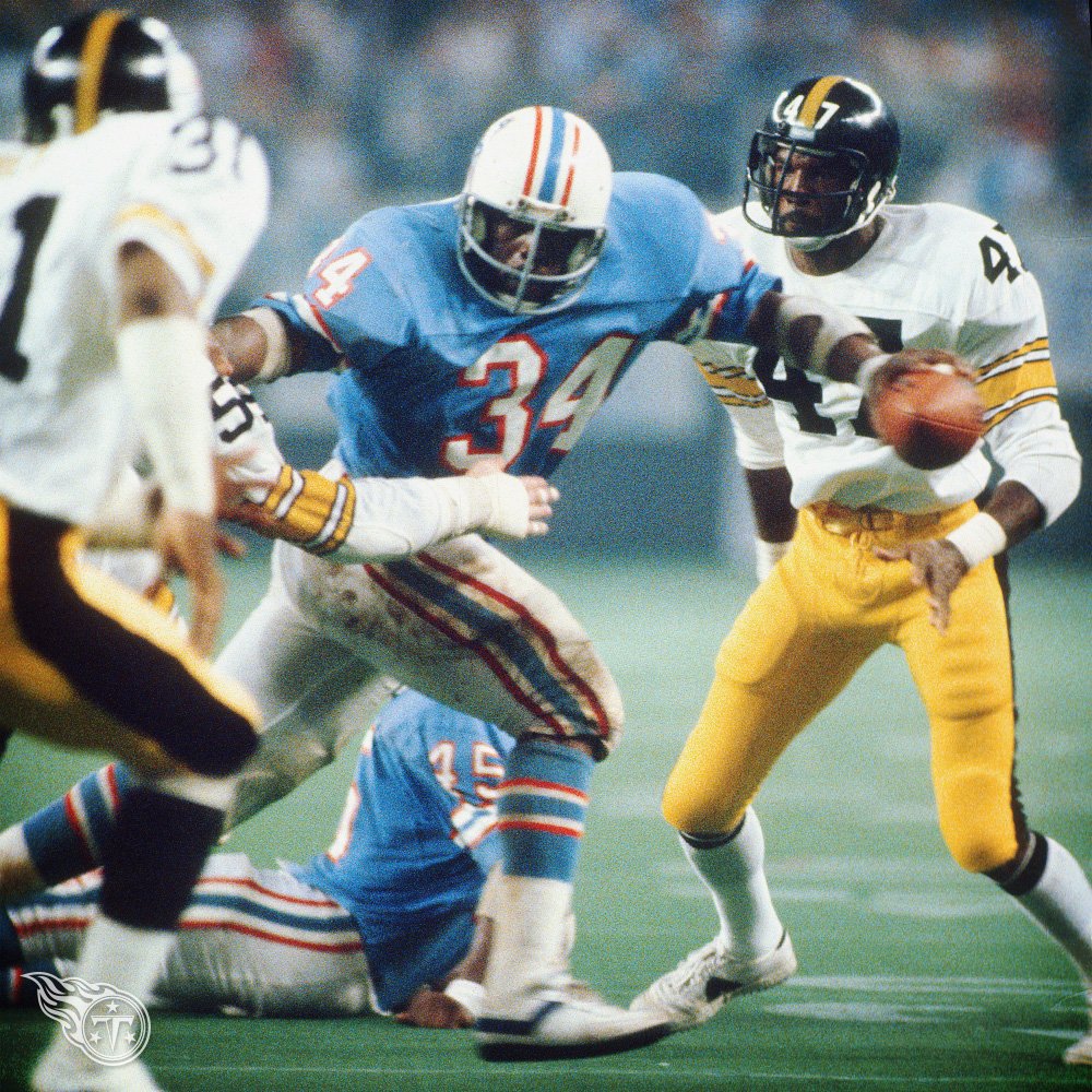Happy birthday to former RB and Earl Campbell! 

( : Peter Read Miller/AP) 