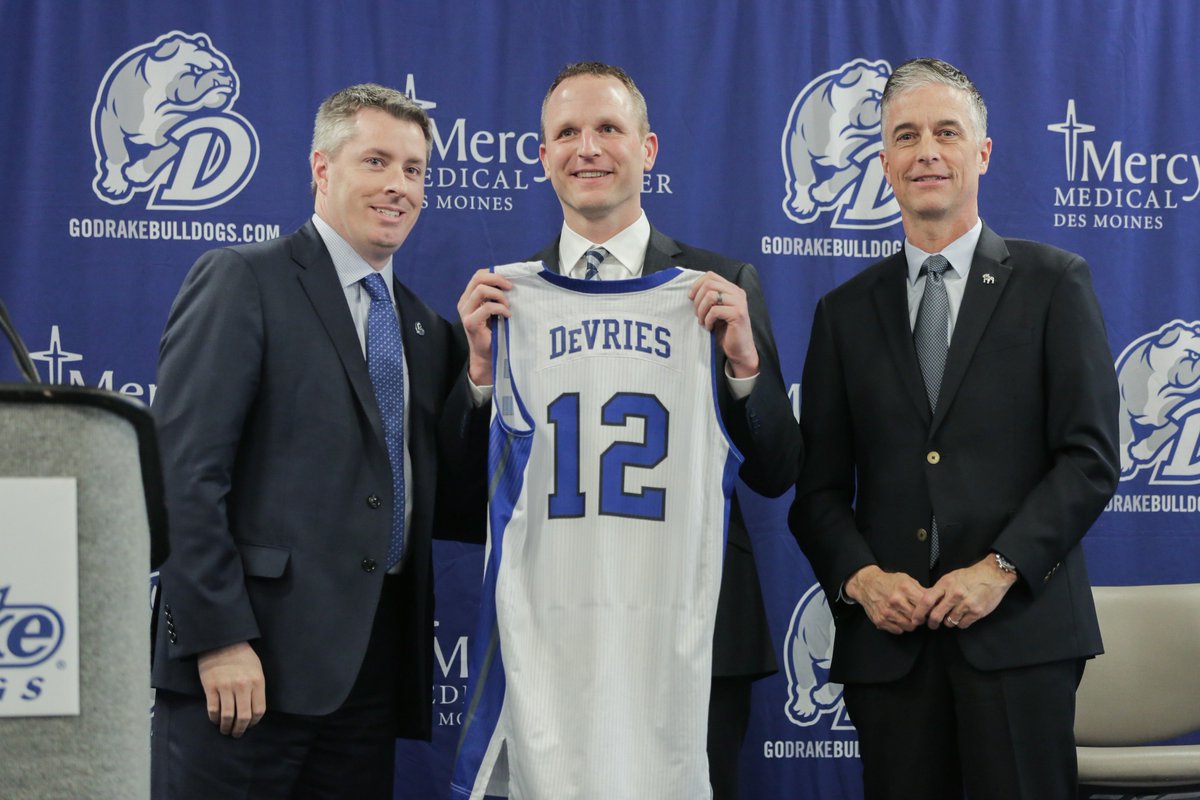 Drake Basketball tweet media