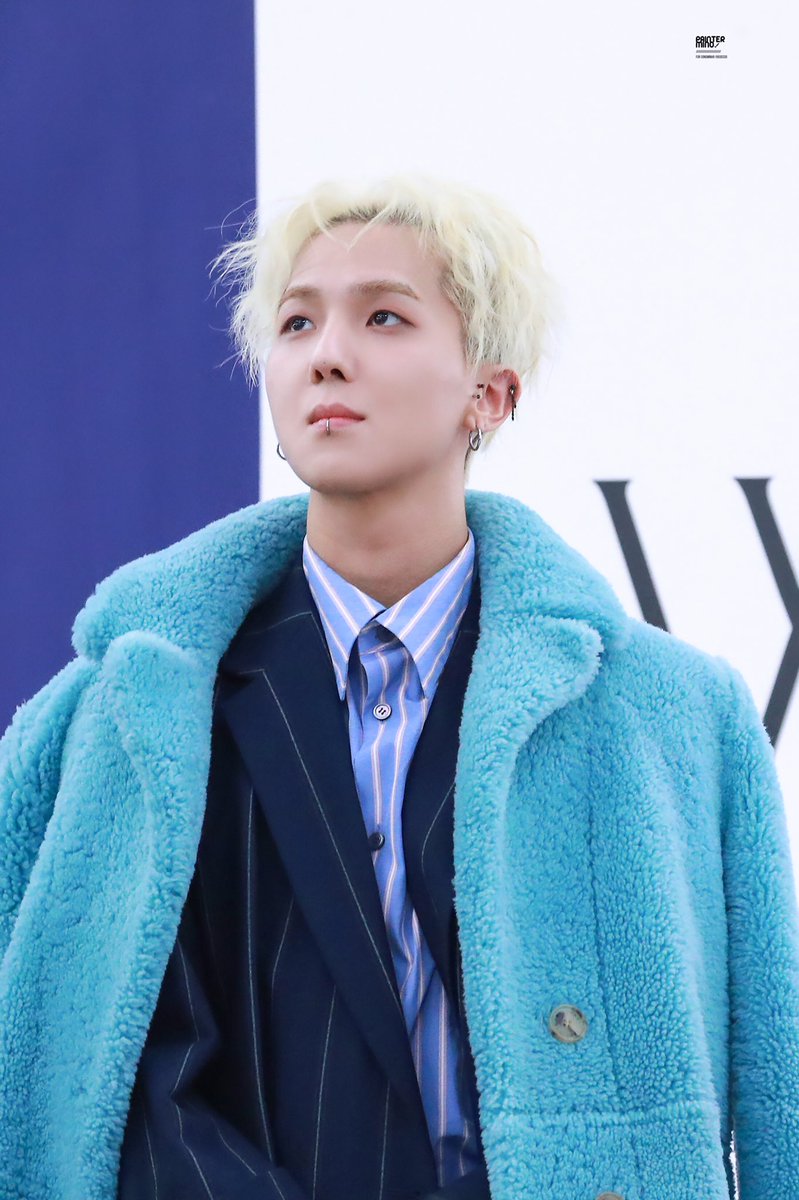 PAINTER_MINO's tweet photo. 모든 소중한 순간을 붙잡고, 아프지말고 니가 더 행복하길 바래 
우리 민호 생일 축하해! 
#SongArtistDay #HappyMinoDay 
#송민호 #MINO @official_mino_ https://t.co/4I68yuqN3x
