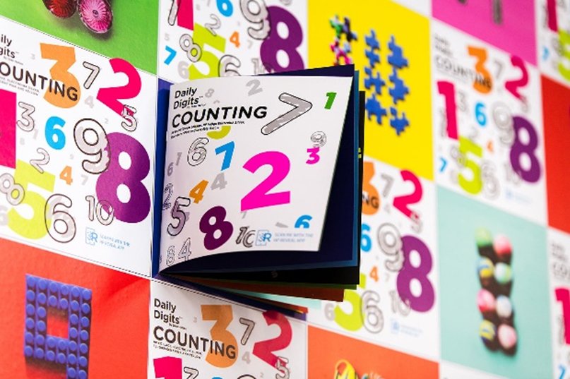 HPGraphicArts's tweet image. For her one-of-a-kind Daily Digits Counting books, @Dianholton used HP SmartStream Collage to automatically create unique designs, based on combinations of basic elements.
