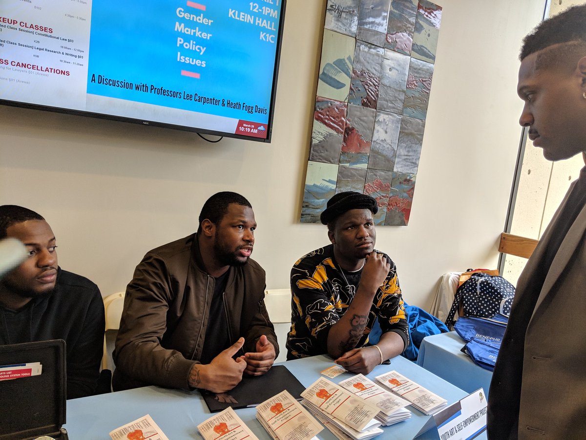 phillywerise's tweet image. .@Rodney_McLeod4 talks with William, Josh and David from @YASP2 about the incredible organizing they do with young people charged as adults in #Philly&apos;s criminal justice system #phillyresistance