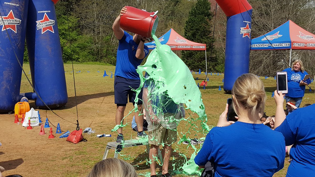 KeheleyMusic's tweet photo. Mr. Smith taking one for the Team.... Boosterthon 2019!
@AlmandBonnie @Tucker5Smith 
@KehCounselors 
@keheleycougars 
@KES_Foundation 
@KeheleyUpdates https://t.co/cXjCfD9QpO