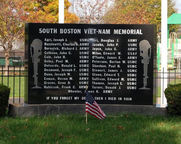 EdforBoston's tweet image. Today we honor our Vietnam Veterans for their service and sacrifice to our country.  My uncle Dennis, a Vietnam Veteran and proud member of the @BostonFire, is remembered for his love &amp;amp; loyalty to his family/friends and his kindness and generosity to many. #VietnamWarVeteransDay