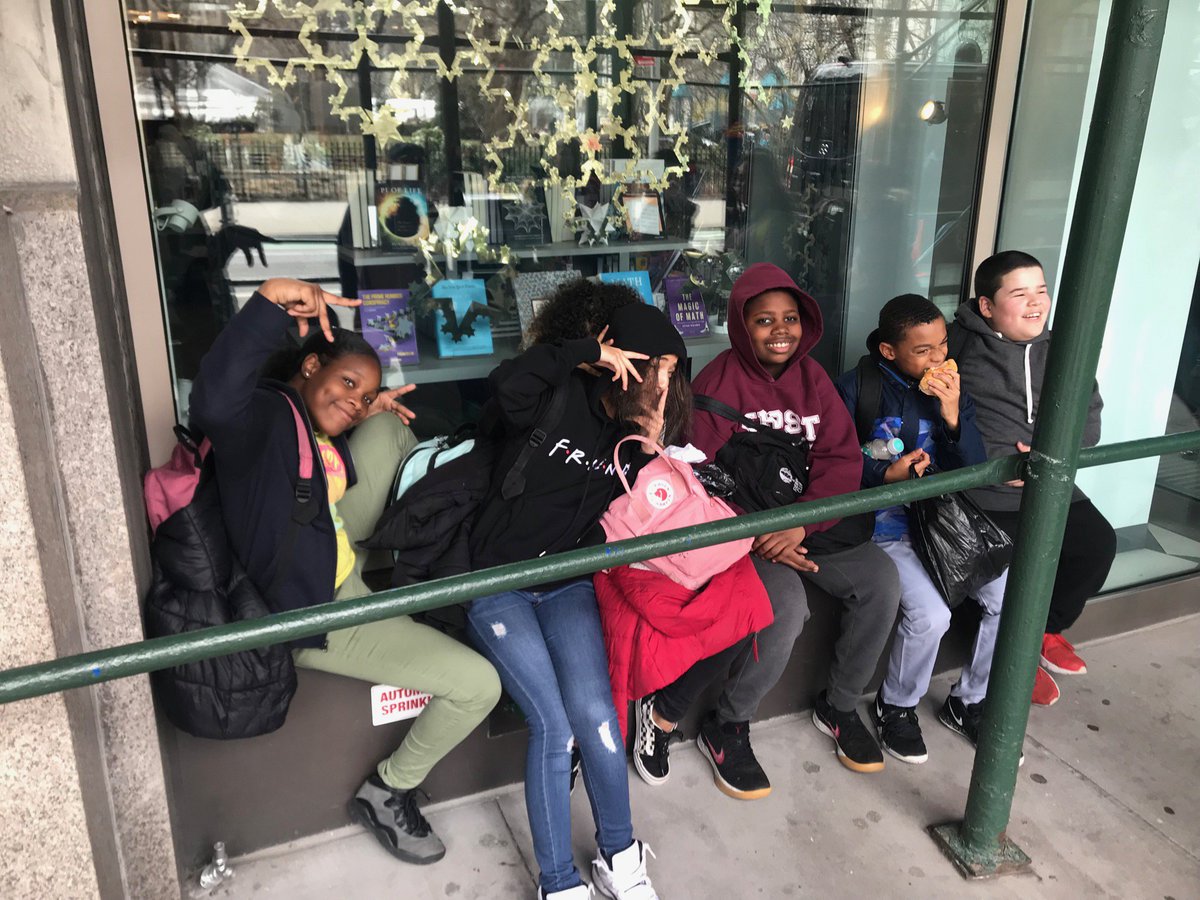 UNMSRocks's tweet photo. #MoMath #Math #NYCisourclassroom #UNMSStudentsRocks #UNMSStudentsAtWork #WorkMeetsFun #Part2 https://t.co/fZ8WLYkTfE