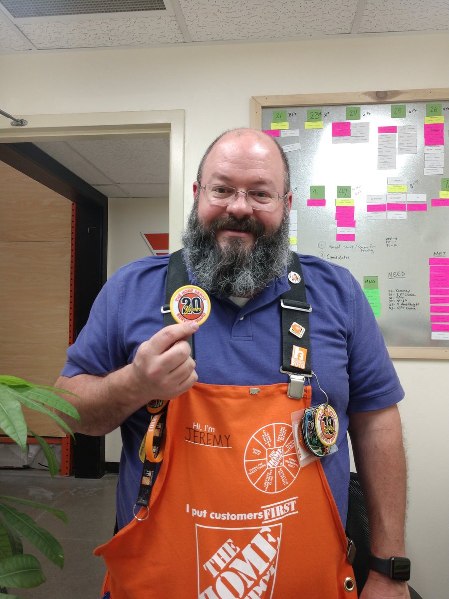 liz6542's tweet photo. Happy 20th Anniversary @JKW393!  @MattWal69893397 @LindaGuadian @EjRaphelt @TJones0927 @JesseTrigo https://t.co/JDccNMLSTd