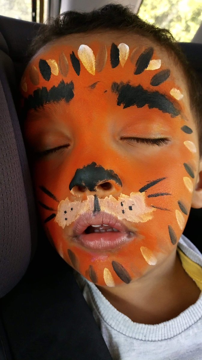 willpandy's tweet image. Tiring week @CenterParcsUK Sherwood Forest!