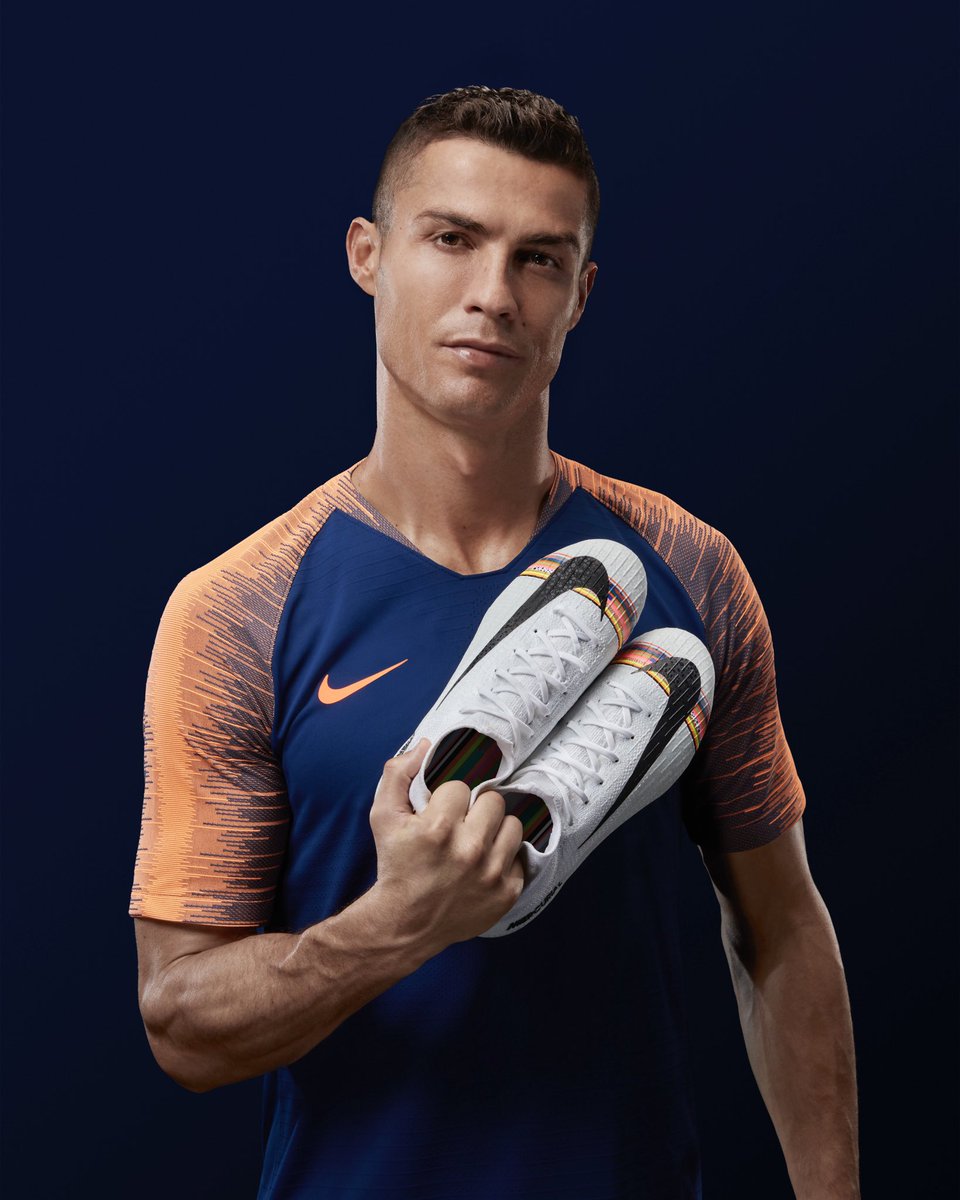 Cristiano Ronaldo on Twitter: "Excited to show you my new Nike Mercurial  Superfly 360 LVL UP ⚡ This design combines some of the best Mercurial's  I've had. I can't wait to wear