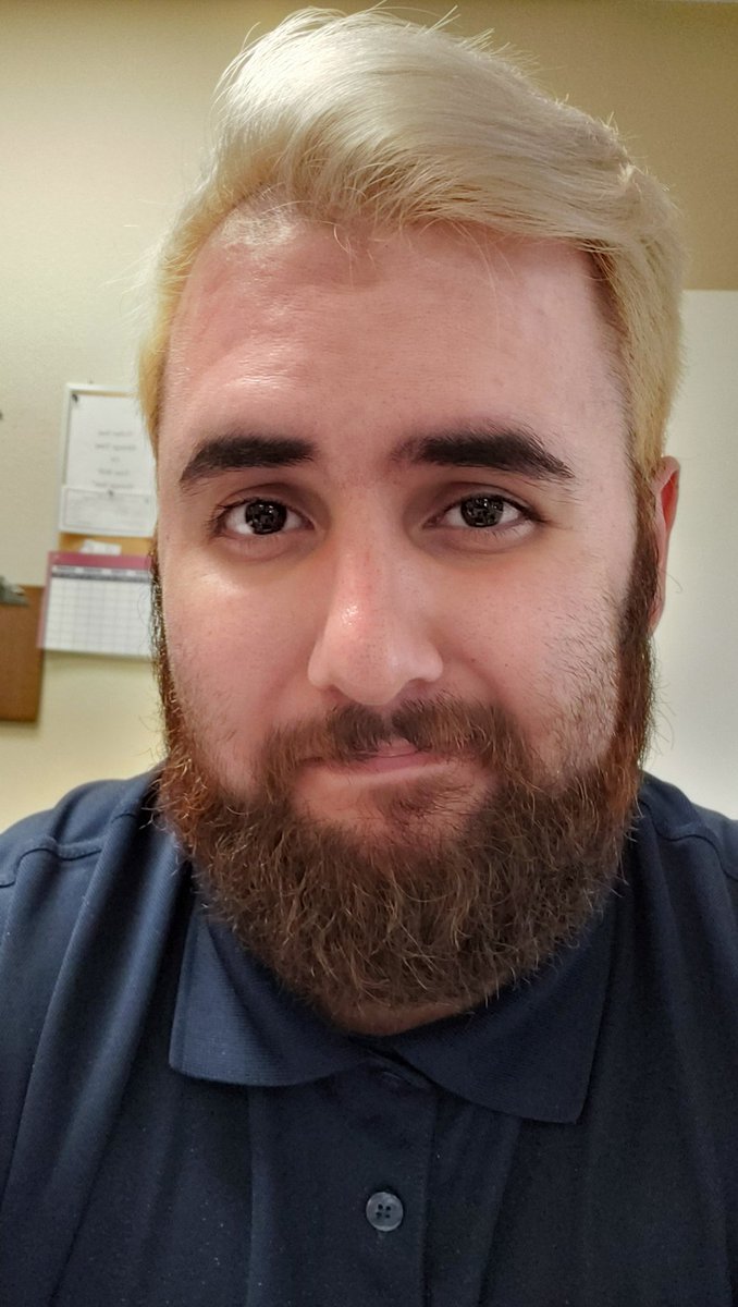 _timetravelrr's tweet photo. When you take a selfie and feel confident in the way you look. 

Then you realize you've become Norted and have a mighty need to sing the black parade. #kingdomhearts #norted #silverhair https://t.co/1s7YZS1xAT