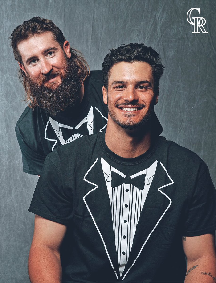 Rockies's tweet image. Nolan didn’t want to keep his #ChuckNado tuxedo tee, so he (and Chuck) signed it for you.

RETWEET THIS for your chance to win it! 👀