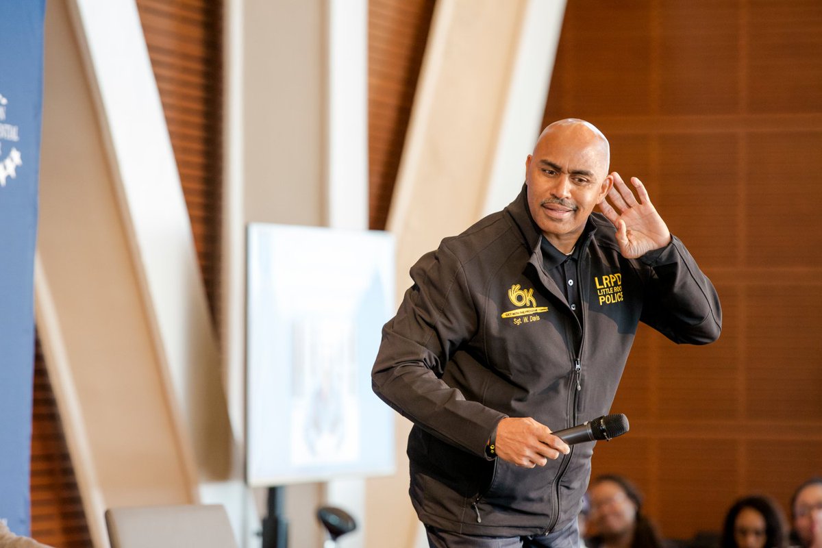 Clinton Presidential Center tweet media