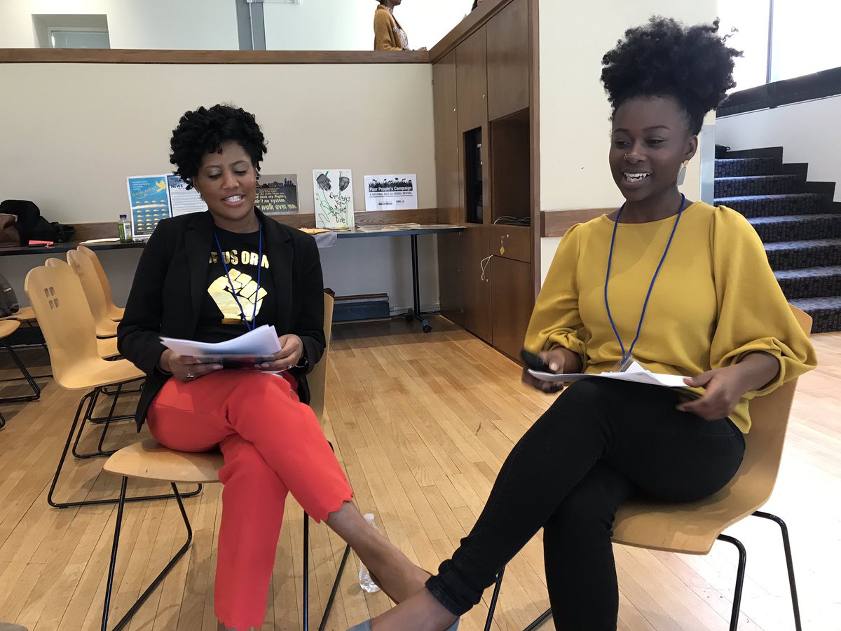 CRDM_Symposium's tweet photo. Ashley Marshal &amp; Damola Akintunde from @Forward_Justice running their workshop on Social Movement Motifs: A Collective Call to Action. #DialogAsSocialAction https://t.co/FAYjYVa1Pb