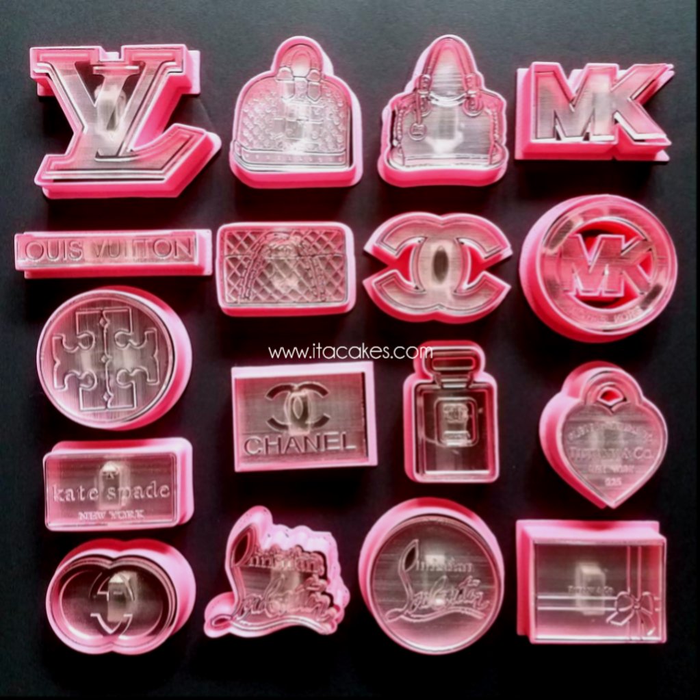 Itacakes on X: A fan of Louis Vuitton? Gucci? Michael Kors? Tiffany?  Chanel? Louboutin? Kate Spade?   #louisvuittonembosser #louisvuittoncake #louisvuittoncupcakes  #louisvuittoncookies #louisvuittoncookiecutter #gucciembosser