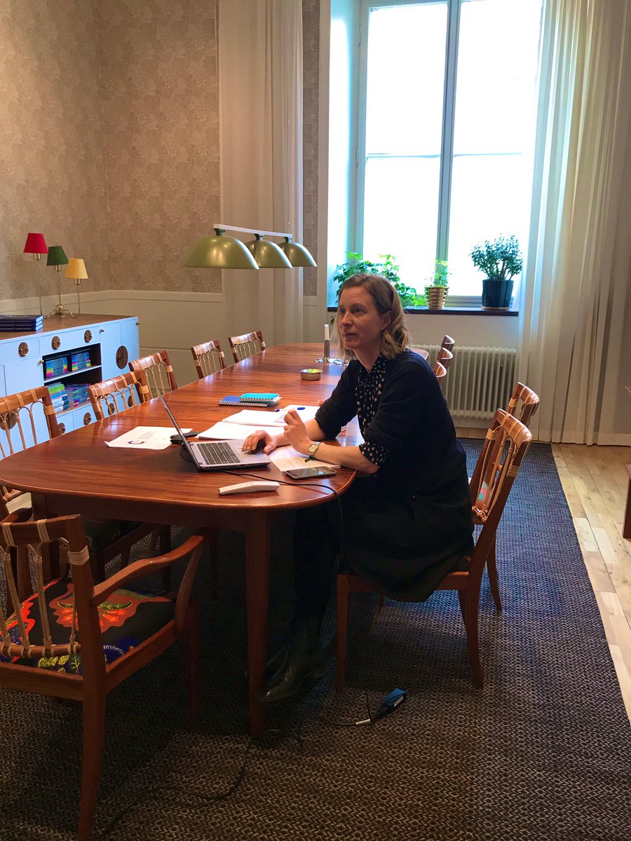 hoss_sse's tweet photo. Today at SSE, in Stockholm:
Misum’s platform manager for Sustainable Finance, PhD Emma Sjöström, taking part as opponent in a dissertation at Cranfield University, School of management, via Zoom! 

#stayontheground #sustainablemeetings 
#academiclife https://t.co/e6QNSRVM9V