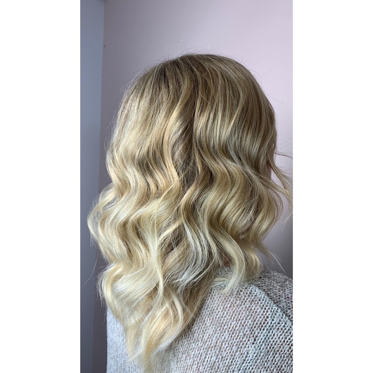 salonatcharmed's tweet photo. Another superb before and after by Laura! 

Laura is in the salon every Thursday, Friday and Saturday. Call us on 01366 321417 to book! ☎️ https://t.co/7DOrUTx5Vc