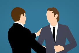 How do you know if a career mentor or a career coach is best for you to meet your career goals? Learn which one is right for you: ow.ly/7lmY50mp38X