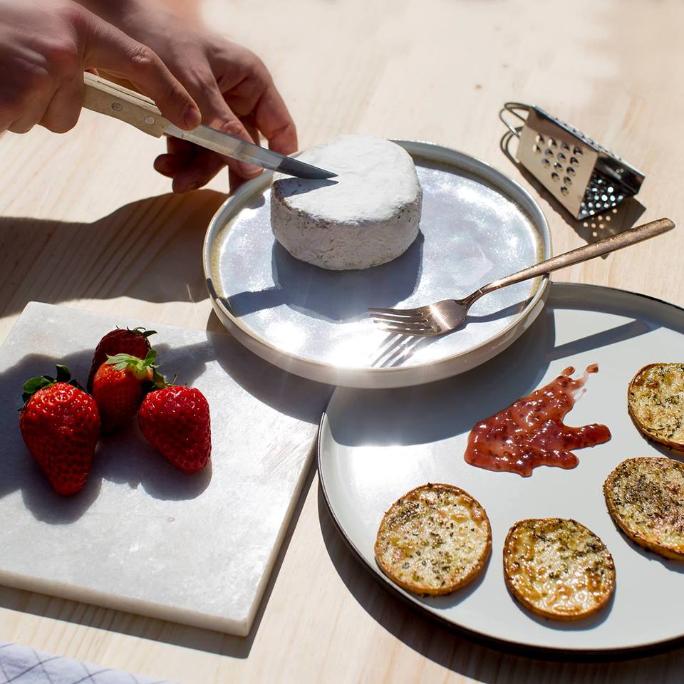 BeLiveEat's tweet photo. ◈Taller &amp; Brunch ◈ Quesos y Lácteos de origen vegetal ◈
Una excelente oportunidad para aprender a preparar recetas veganas. ¡Apúntate!

◈ Sábado 30/03, a las 11 hs.
◈ Link: https://t.co/iNdLccFjYU https://t.co/B2lftzOTSm