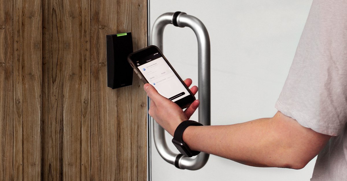 bioconnect's tweet image. “Enterprises care most about protecting their most valuable assets – their people, data and IP,” @RobMDouglas7 explains. “The physical security systems of yesterday don’t have the intelligence and security that is demanded in today’s workplace.” hubs.ly/H0hc3ny0