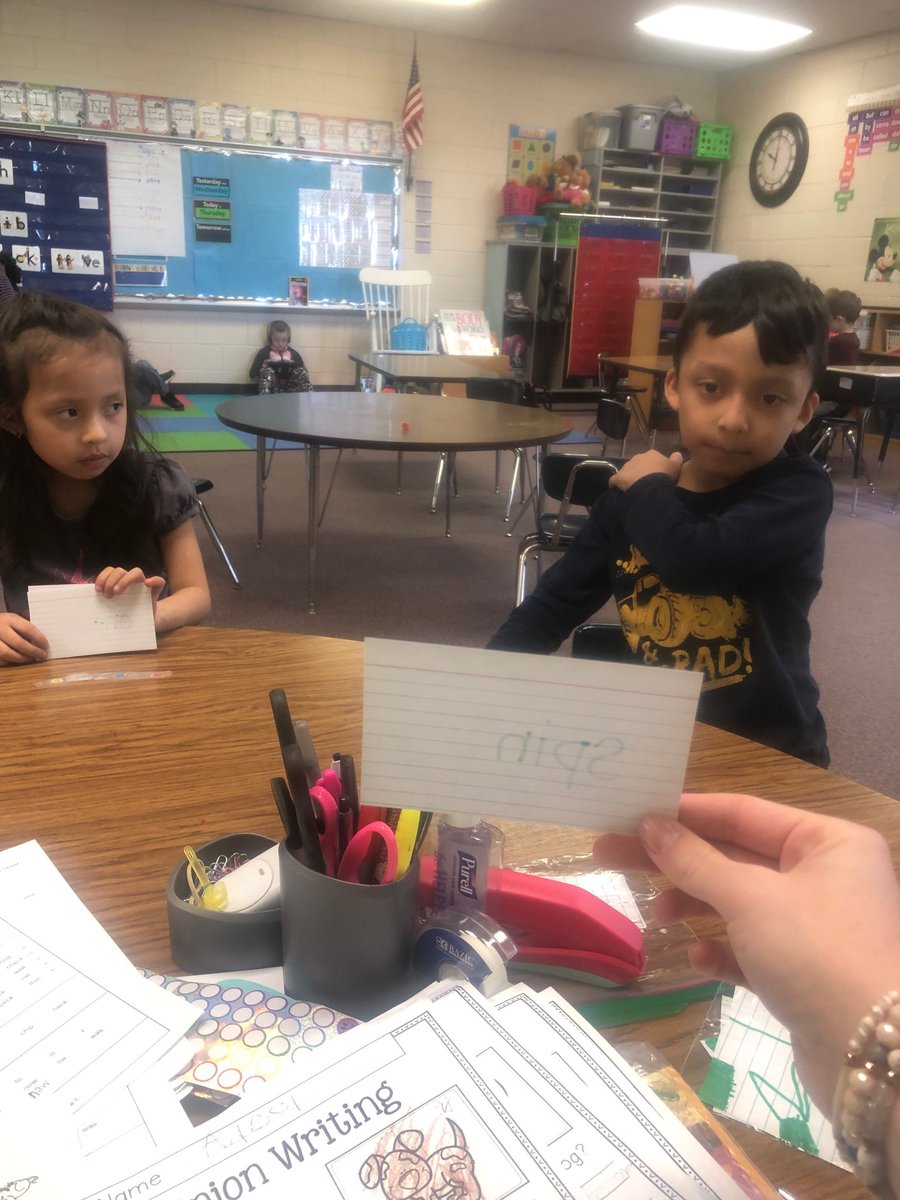 MAllisonhart's tweet photo. Had fun with our sight word game!! Sounding out words using our rollercoaster trick is our favorite! ⁦@Principal_SES⁩ ⁦@shufordnccs⁩ https://t.co/HeNIIw1cqb