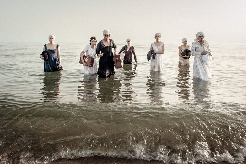 A maggio i nostri diplomati saranno a #NewYork con "The Sky is About to Fall" diretto da Maria Grazia Cipriani per #INSCENA #Italian #Theater #Festival #NY
#nyc #international #fiveboroughs #manhattan #brooklyn #bronx #teatro #greektragedy #allievi #attori #accademia #cassiopea