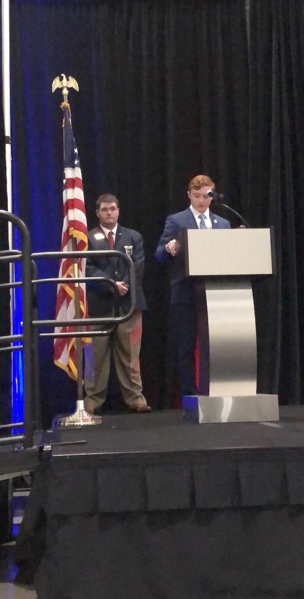 CHSFBLA196's tweet photo. Trae giving his campaign speech for Iowa FBLA Region 2 Vice President! #IASLC19 https://t.co/R73hxAmHXO