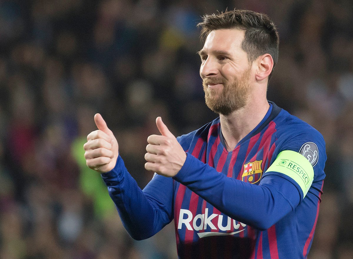 pelotazo's tweet photo. Iván Morales: "Critican a Messi, critican a Paredes, cómo no me van a criticar a mí". Tiene razón. #LaCooperativa https://t.co/46A1Lmmto1