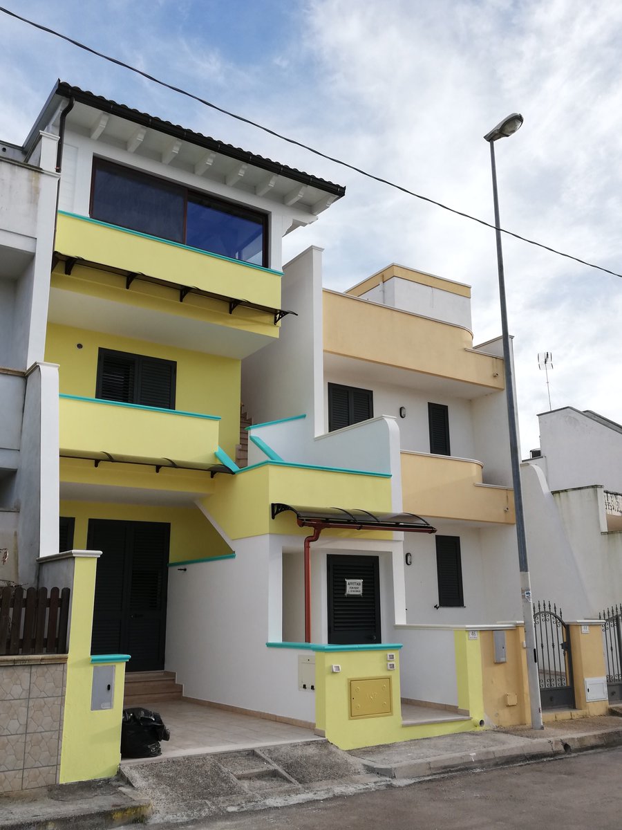 La nuova casa vacanze I MESSAPI a Torre San Giovanni - Ugento.
Tre appartamenti completamente arredati per una vacanza da favola nel Salento
@ IMessapi