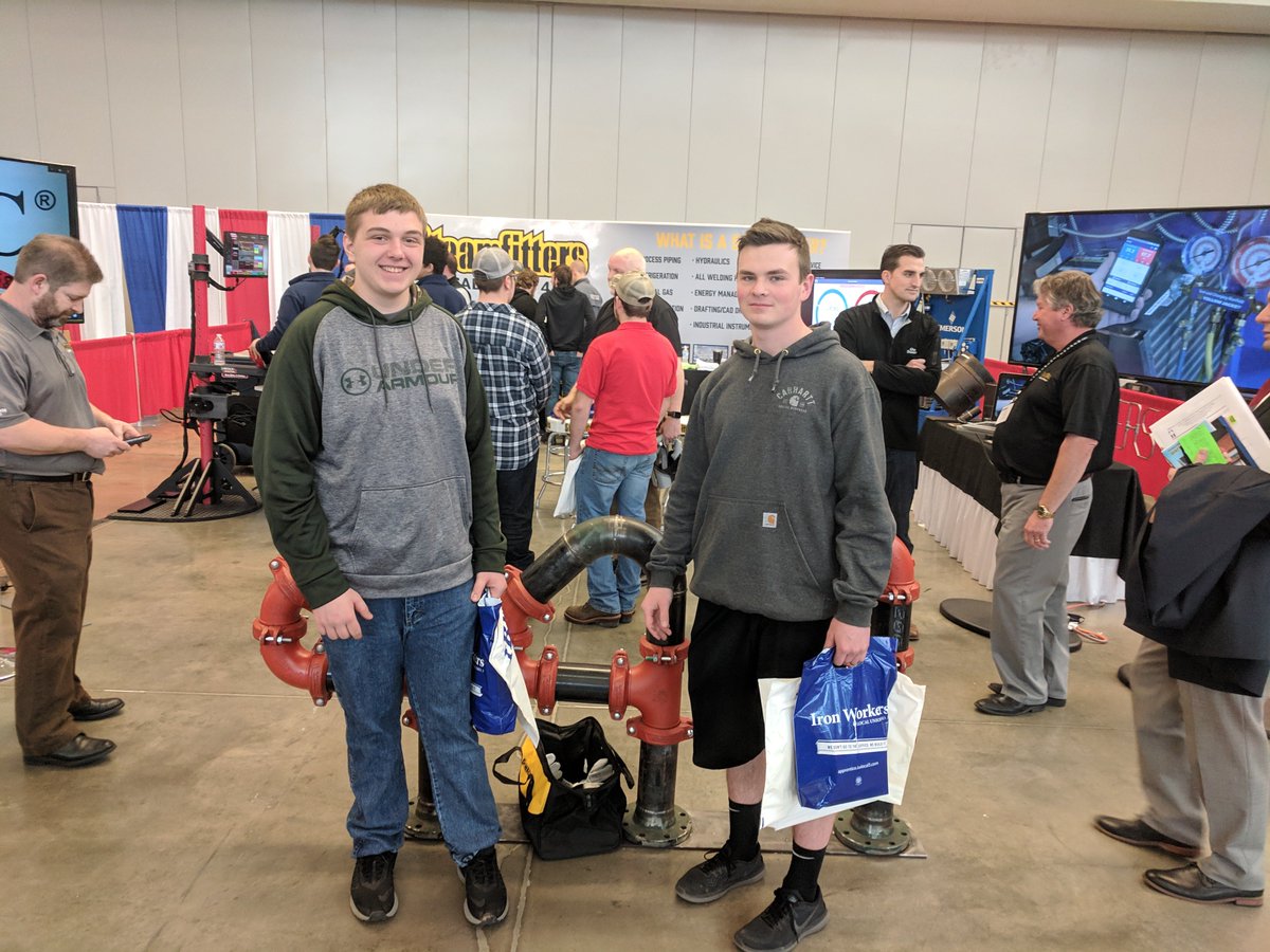TJHSCounselors's tweet image. We were happy to attend the Careers in Construction event put on by the Western PA Builders Guild to help students further explore careers in these fields. #PAworkforce #BuildersGuild @mikeroweworks