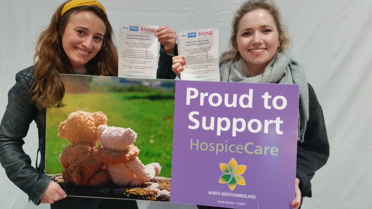 Charlotte and Brittany from <a href="/shinetvcasting/">Shine TV Casting</a> are here tonight enjoying our fashion show and looking for Alnwick's next thieves for tv show The Heist on @skyone