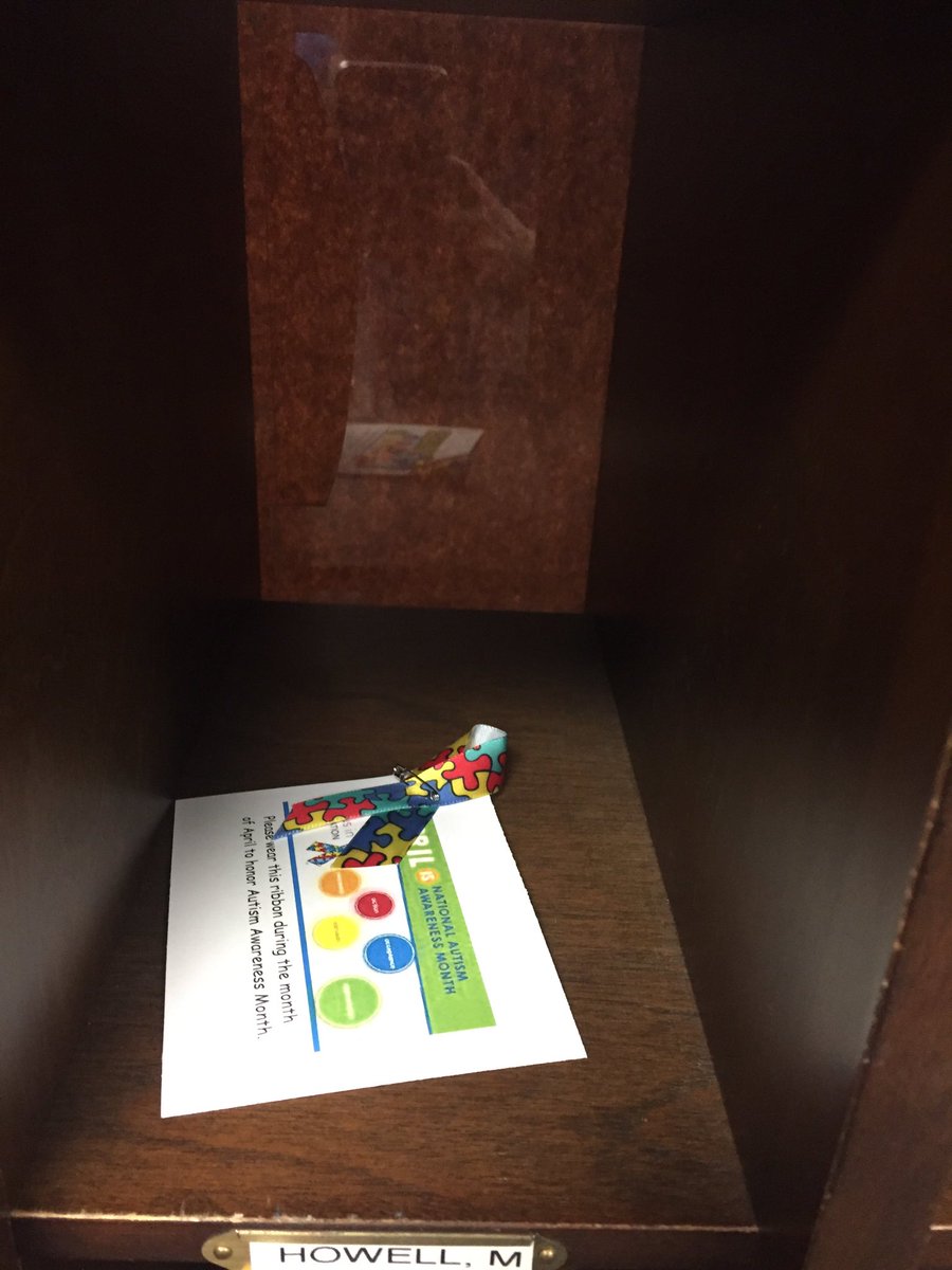 WattersonTracey's tweet photo. @WeAreSMSpartans  #GettingReadyForAutismAwareness https://t.co/iaVq0VEju4