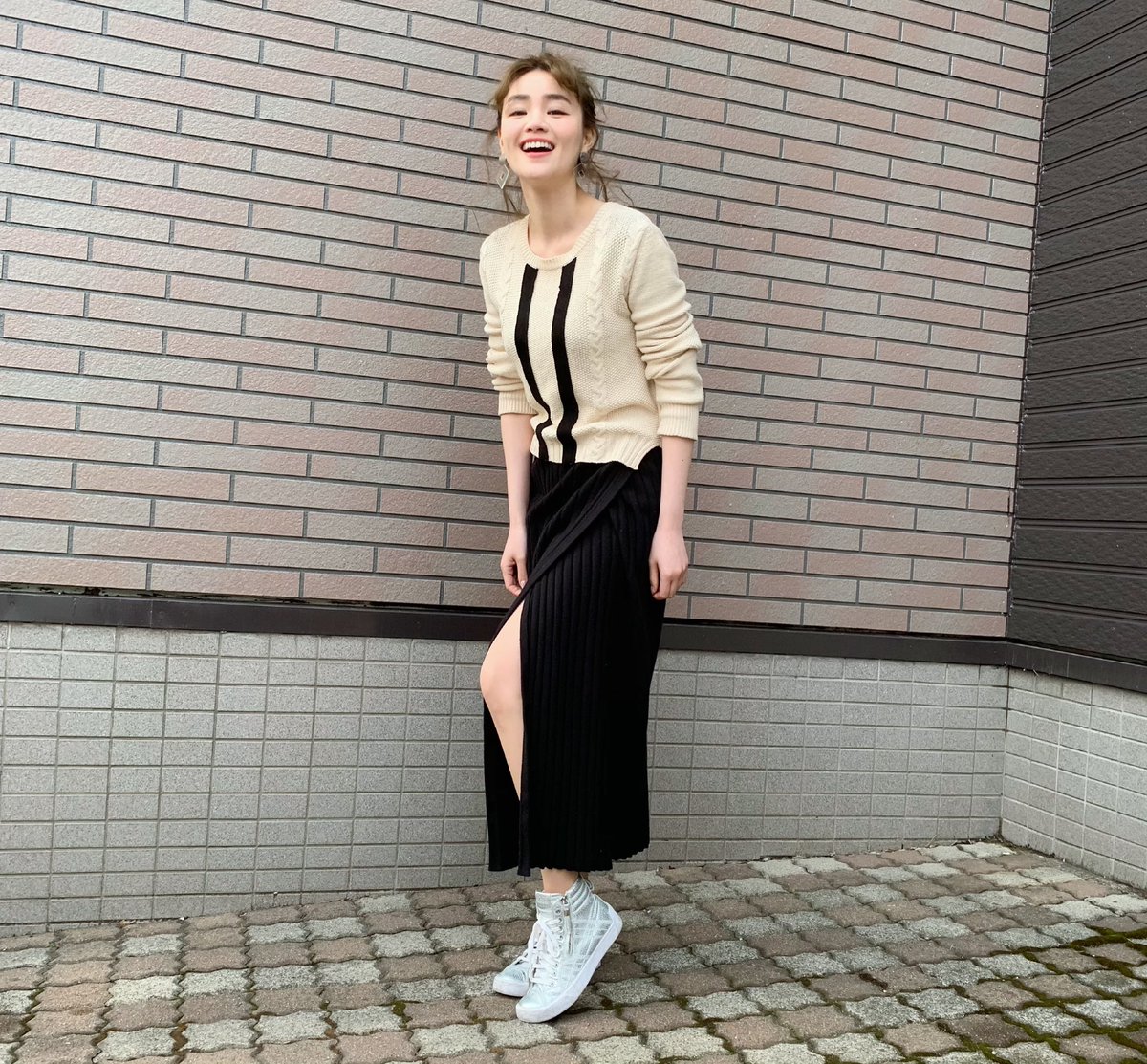 yukatakadaaa's tweet photo. 明日のテレビ出演情報&amp;CLAP RADIO最終回！についてのブログ更新★！
↓
https://t.co/IcAyrWQcj0
#CLAPRADIO #最終回 https://t.co/zGTa1ZSh4z
