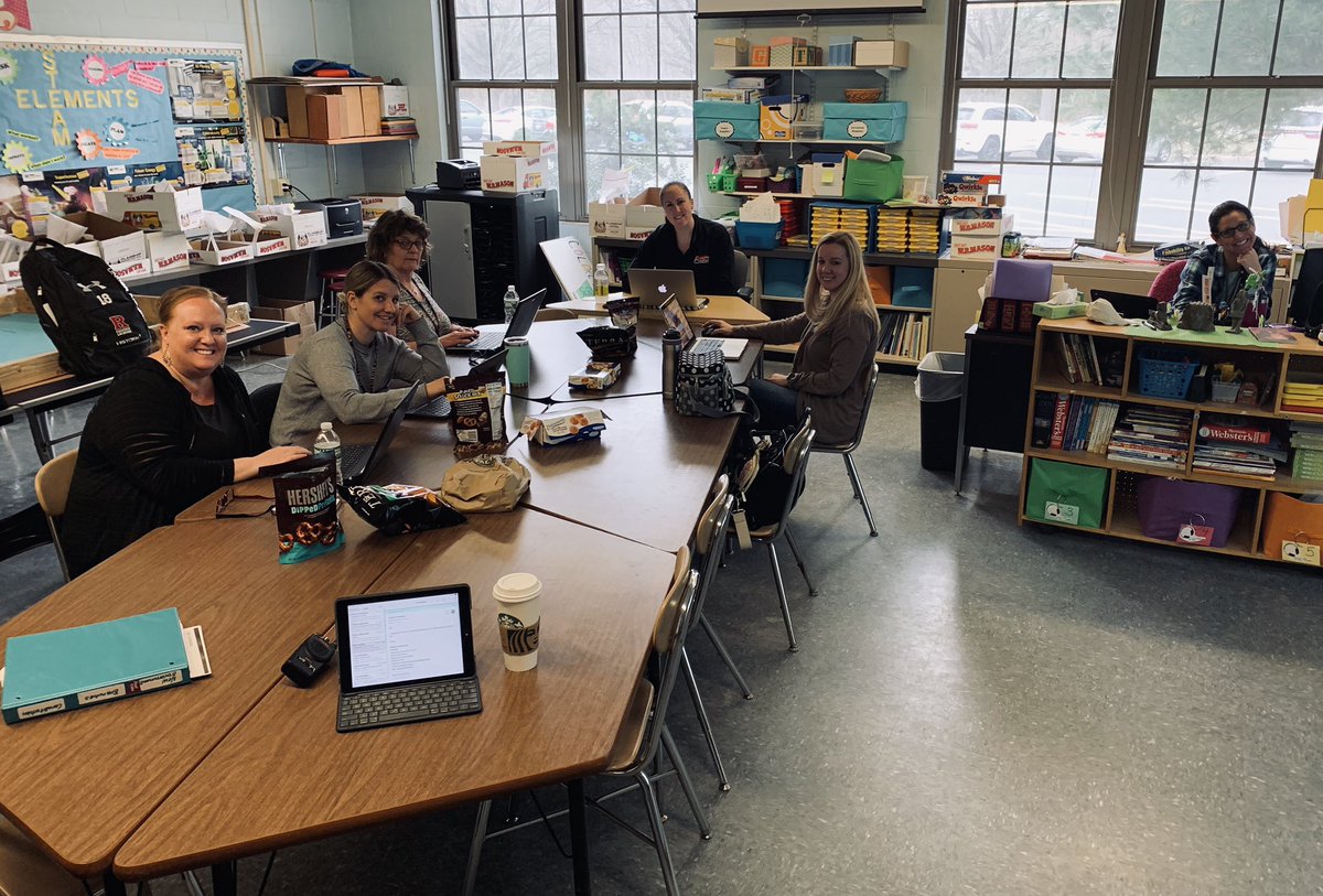 Wedgwood’s #FutureReadyNJ team is back at it, working toward Silver Certification! Such a talented group of educators! @MrsSeymour_wtps @donna_mcgough @SMARTucci628 @carmellatte12 @GiddyLib
