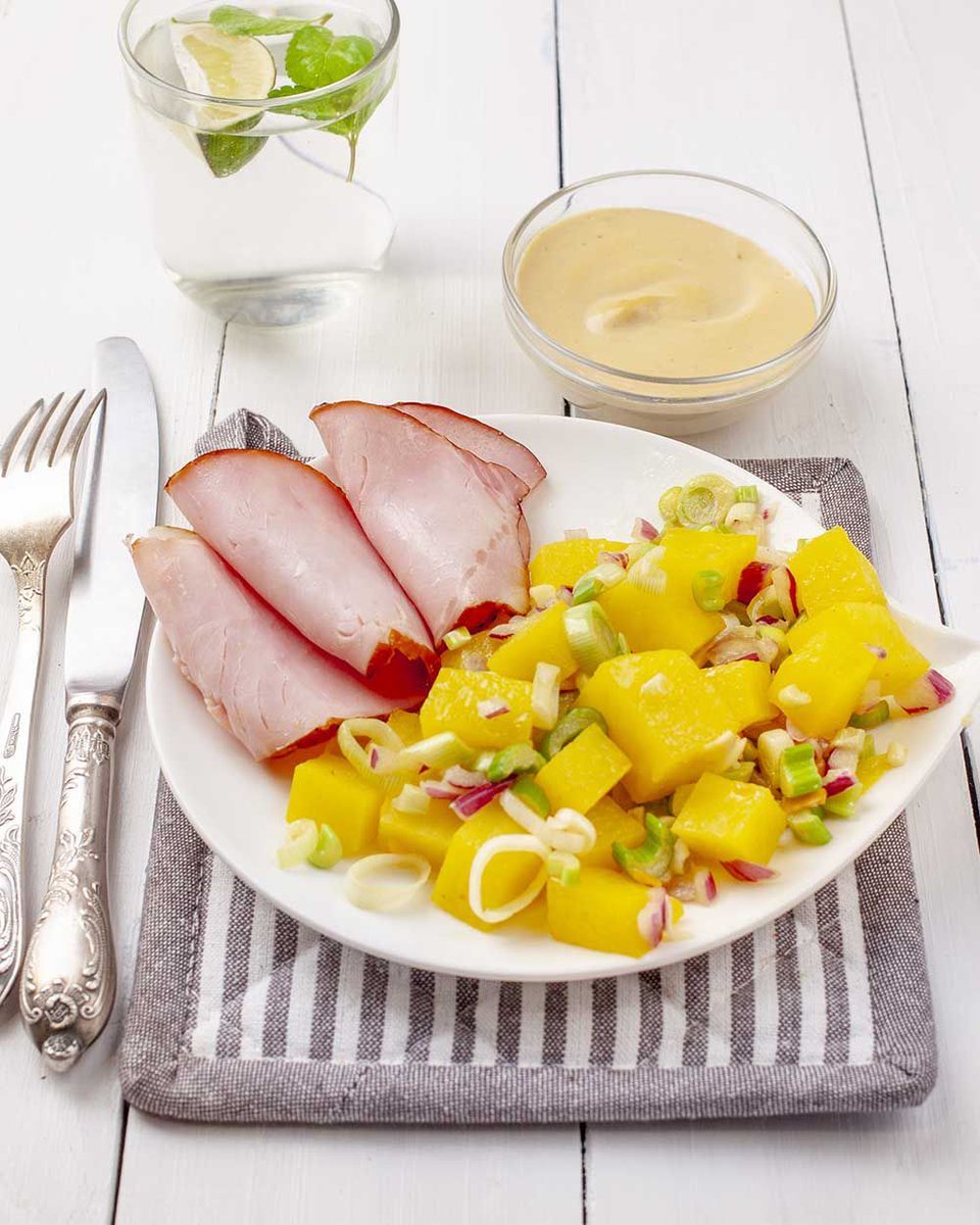 Kevin and I love this German No-Tato Salad, served hot or cold. Rutabaga (instead of potatoes!) tossed in a zippy-mustard dressing. Such a delicious side + it's ready in just 20 mins! The recipe is in my upcoming cookbook. Pre-order here: buff.ly/2EDTpXJ ⠀
#theketodiet