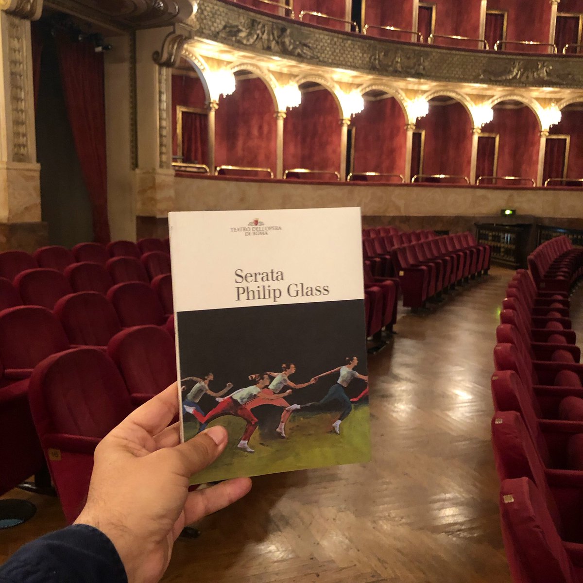 OperaRoma's tweet photo. È bello condividere emozioni...
#SerataPhilipGlass
#operaroma #Dioroperarome https://t.co/LFnvkkFfqe