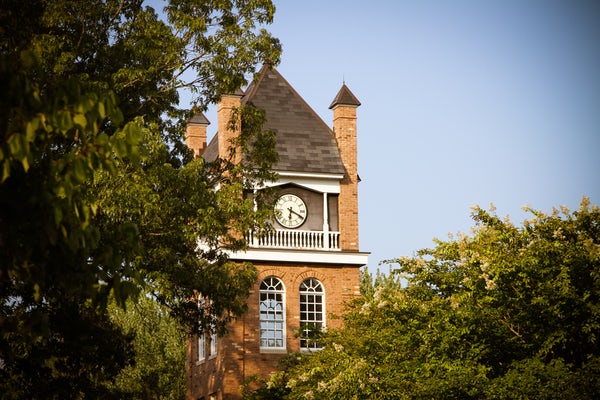 bartonadmission's tweet photo. Don't forget our Open House is next Saturday, April 6th! Come see what all the buzz is about and discover what it means to be #BartonBold! Register here - https://t.co/PNa0hDH2mP 🐾 

#bartoncollege #bartonbold #bartoncollegeadmissions #openhouse #bartonbulldogs https://t.co/xHuxLuimTj