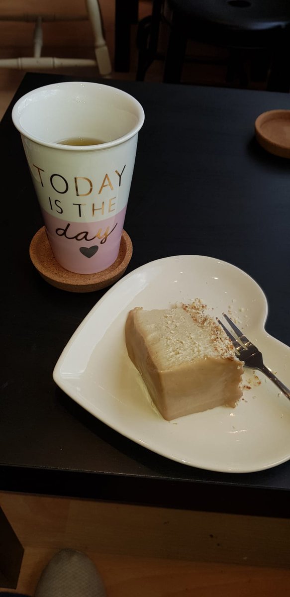 MutinyZero's tweet photo. Woah, it's been super busy this week! Did you manage to nab a piece of our mythical cheezcake? 😂 We will have plenty tomorrow if you want to try some 😋😍 #vegancheesecake #darlington #zerowasteshop https://t.co/4JZ98IZY5d