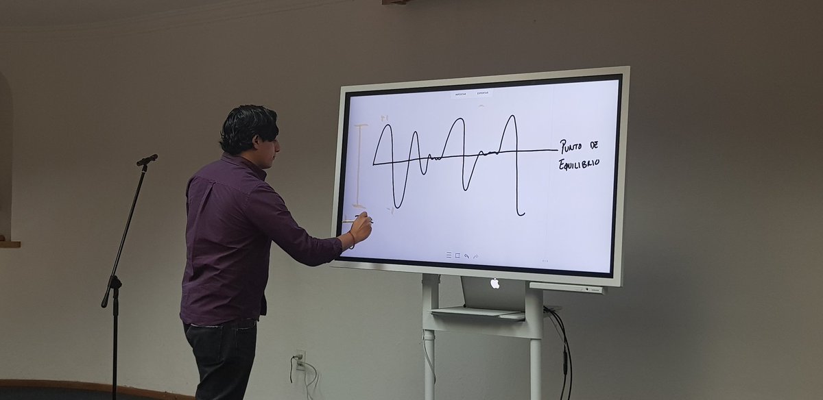 cirtmx's tweet photo. ¿El Sonido puede verse? 
#Curso #EdiciónDeAudio #ICIRT https://t.co/hs9jjoR1fq