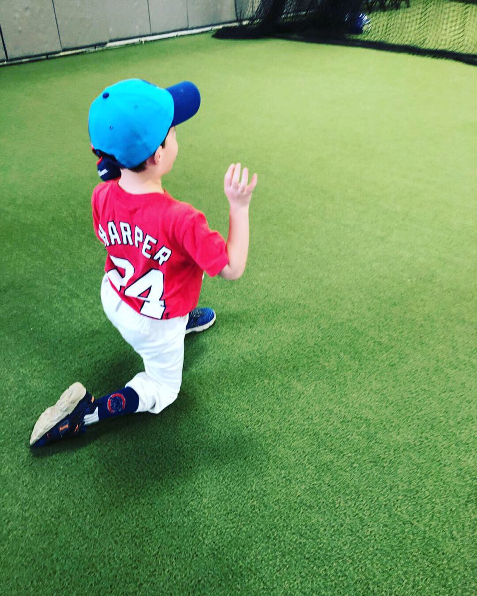LilSluggersChi's tweet photo. OPENING DAY was yesterday and we had a few sluggers coming to practice with their favorite team jersey! It’s BASEBALL SEASON, the BEST SEASON! ⚾️😄👍 Comment your favorite team and jersey that you have! @mlb @javy23baez @mookiebetts @bryceharper3 @Cubs @RedSox @Phillies https://t.co/DciN2bWtV0