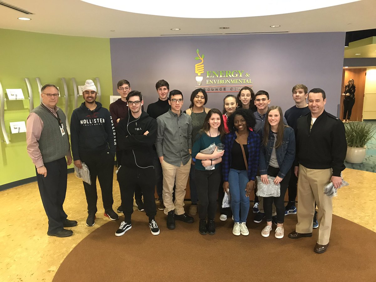 DelranSTEM's tweet photo. Grateful to our Ecosystem partners, PSEG &amp; US NAVY for our Nuclear experience in Salem #NJSTEMMonth @NJSTEMPathways @DelranEA @Delran_Super @dannysasse @siobhanmcvay @USNavy @PSEGNews @DemicheleErica @maryjohutch https://t.co/4kFfOvRlsx