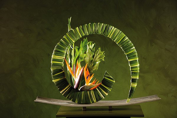 Are you coming to the most extraordinary floral show London has seen? Get Your Tickets Here.. ow.ly/yoFn30ofb4B  You don't want to miss this!!! #flauntyourfloral