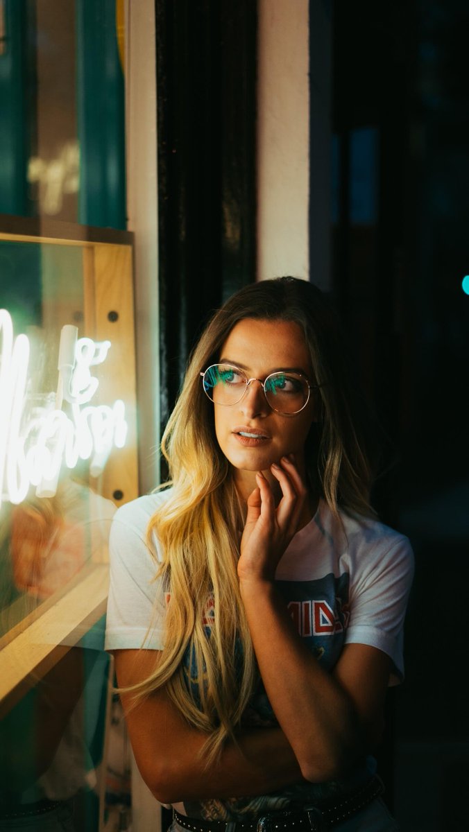 CommissionsM's tweet photo. “Who Are You Wearing Today?”
Our new blog post doesn’t have a lot to do with internet marketing, and yet it’s got EVERYTHING to do with becoming whatever it is that you want to be... including a million dollar a year marketer! Check it out here: https://t.co/In5yZlh9LQ https://t.co/x5IYTm7eqr