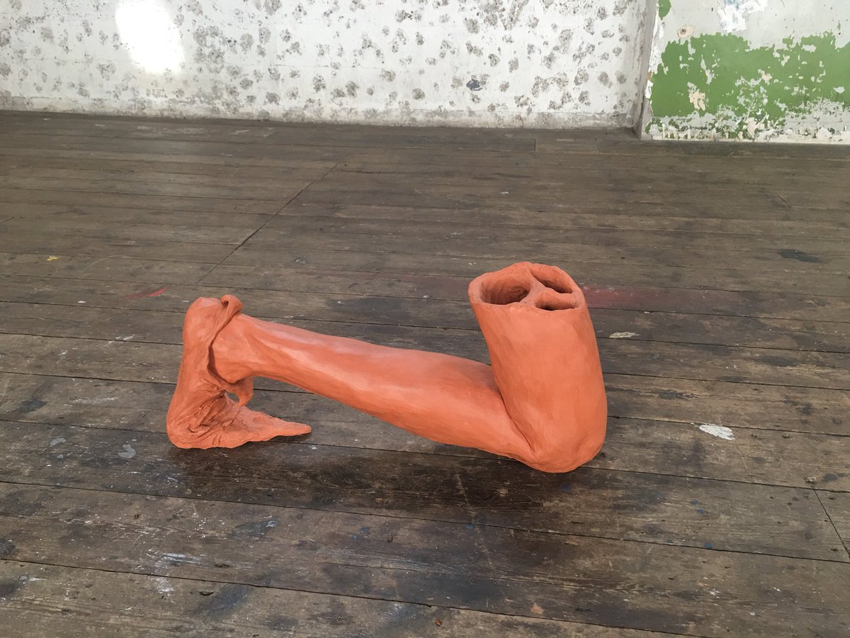 LucyJoyceStudio's tweet photo. #bethcollar ‘daddy issues’ @CGP_London just had a whizz around the show and see the hand-claw is back https://t.co/1OT6yXwuVP