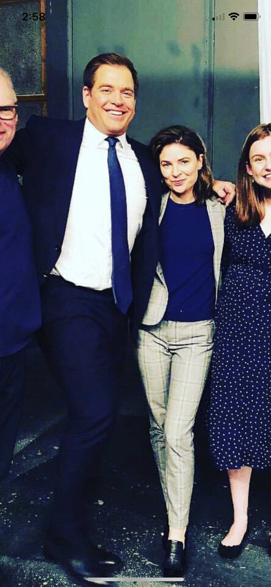 Mote_Media's tweet photo. New photos of @M_Weatherly on the set of @BullCBS 

📸 MacKenzie Meehan #MichaelWeatherly #Bull #NCIS https://t.co/FvDVxNxDDY
