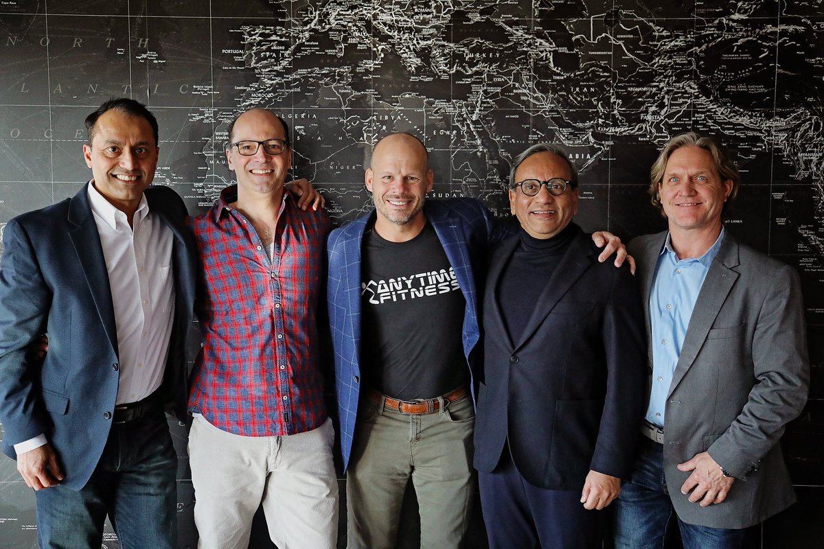 DaveMortensenAF's tweet photo. We @chuckrunyon are very excited for our new partnership to launch @AnytimeFitness into Germany. Lass uns gesund machen https://t.co/njGDFQub86